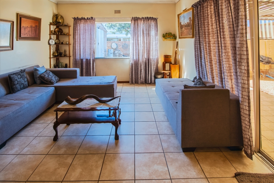 5 Bedroom Property for Sale in Blydeville Northern Cape